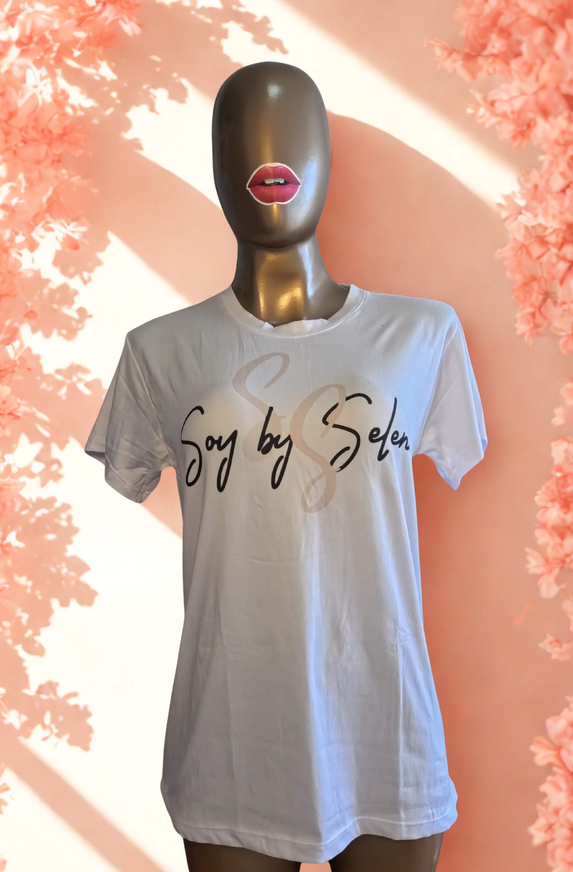 Playera unisex "Soy by Selene"